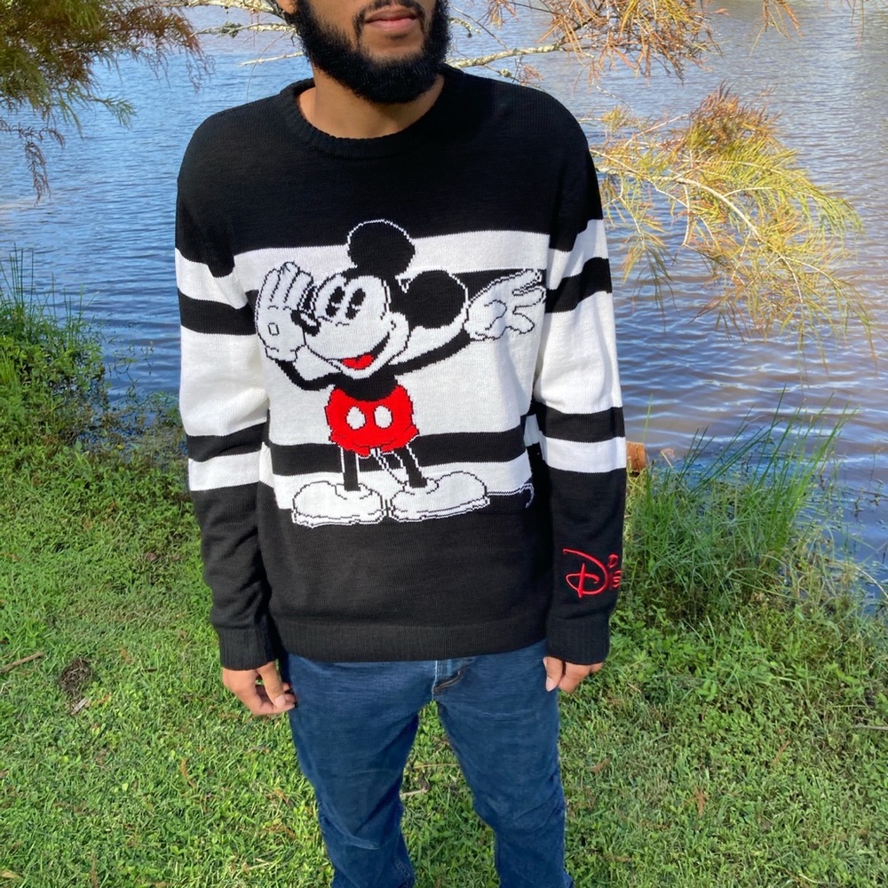 Disney x H&M Mickey Mouse sweater